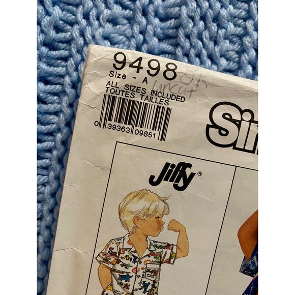 Simplicity sewing pattern  9498 kids top pants shorts - Picture 2 of 5